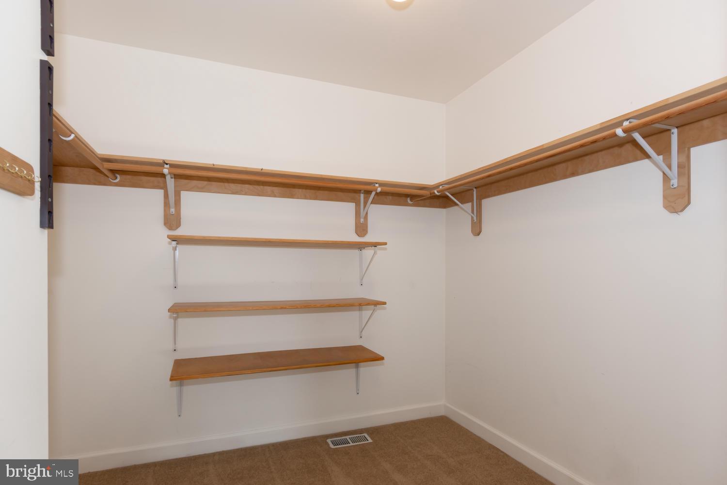 108 Ruthsburg Drive Centreville, MD 21617 - Photo 15 of 39 MASTER WALK IN CLOSET