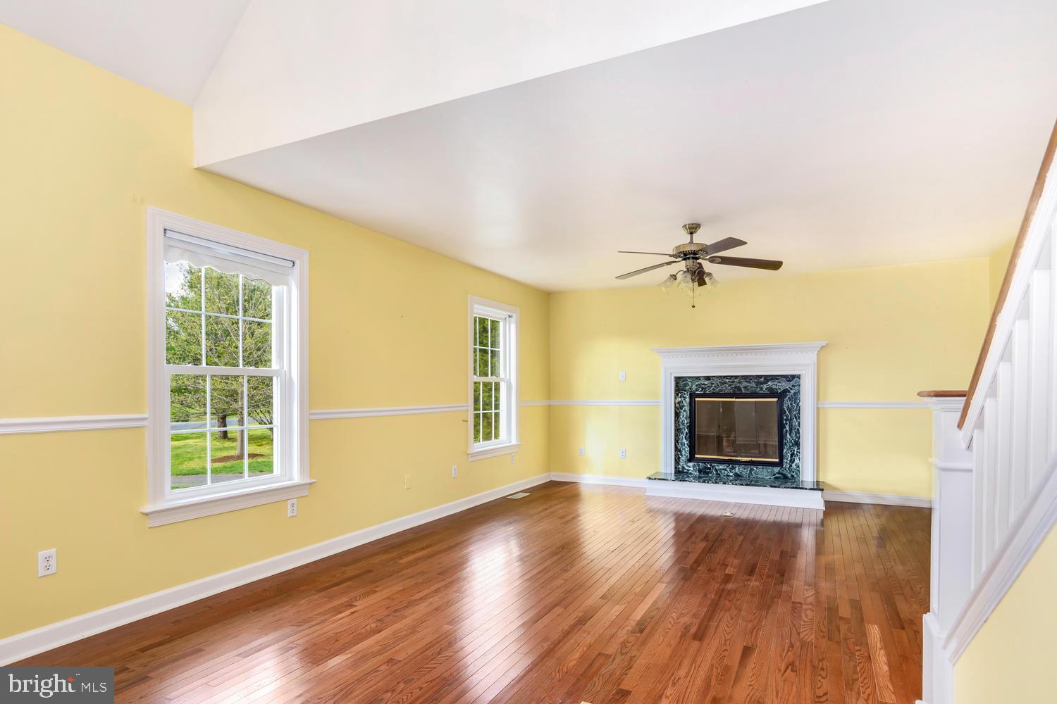 108 Ruthsburg Drive Centreville, MD 21617 - Photo 9 of 39 LIVING ROOM