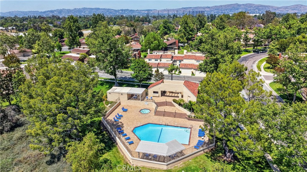 525 Riviera Court Fullerton, CA 92835 - Photo 35 of 43