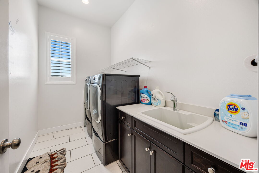 13447 Gold Medal Court Riverside, CA 92503 - Photo 21 of 75