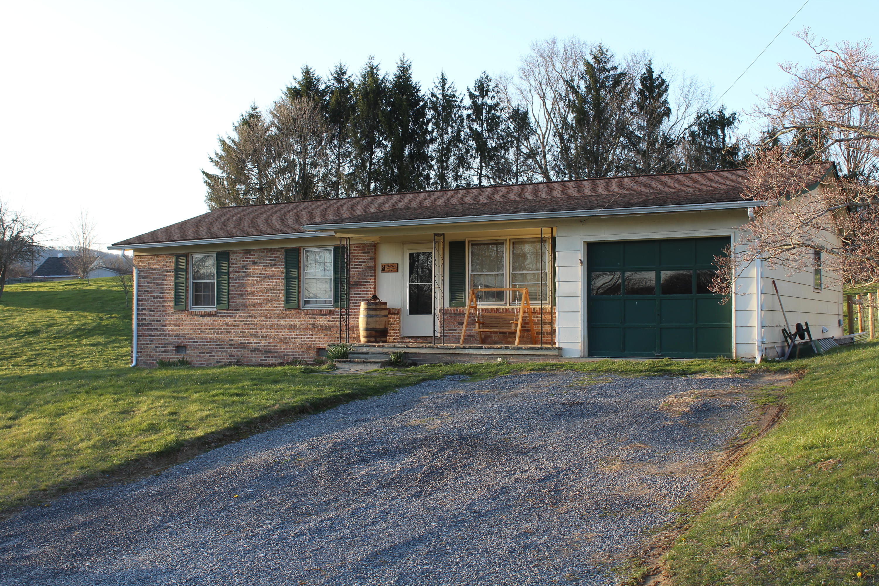 95 Pyne Street Union, WV 24983 - Photo 1 of 13 Gallery Image 1