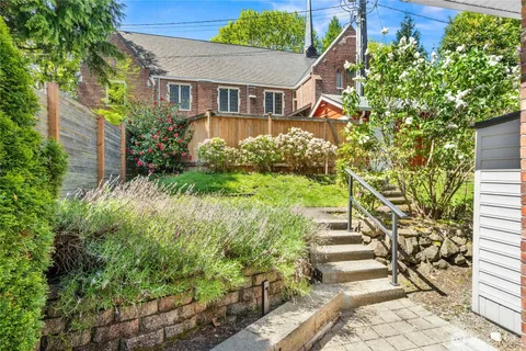$999,950 | 8205 19th Avenue Northeast, Seattle, WA 98115