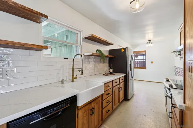 $799,900 | 4626 Terry Lane, La Mesa, CA 91942