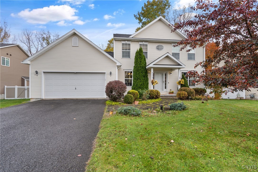 412 Homewood Drive Manlius, NY 13066 - Photo 1 of 1 Front of house