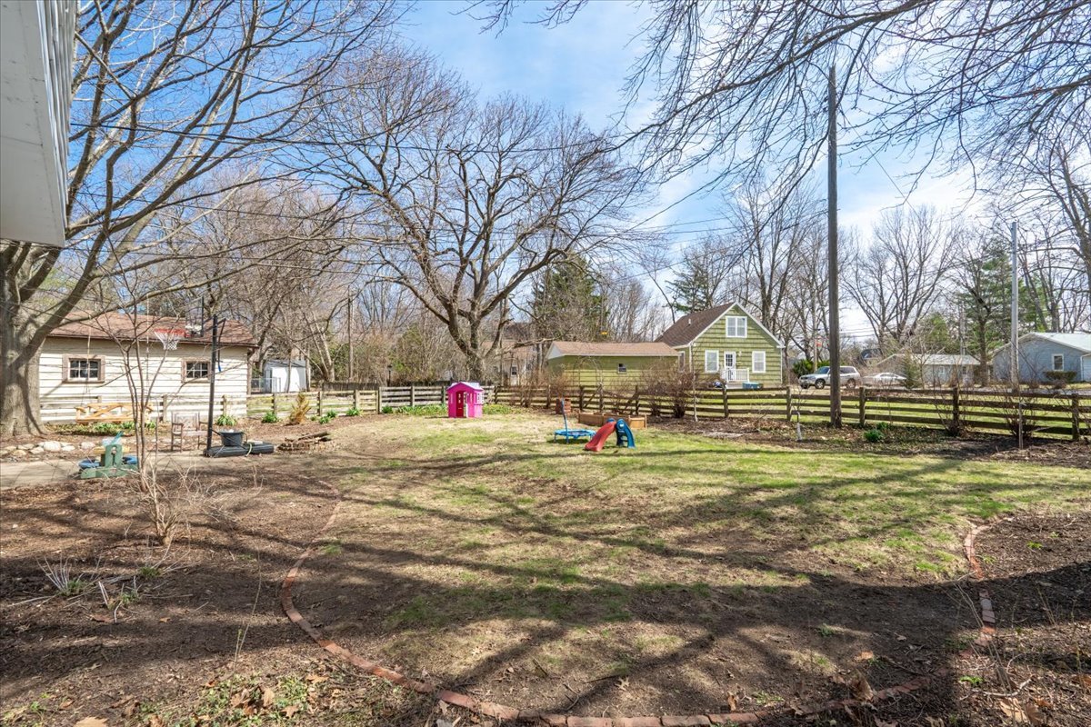 413 Grant Street Normal, IL 61761 - Photo 32 of 40 a view of yard with green space