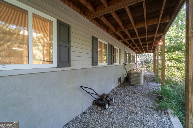 55 Santa Pera Drive Cleveland, GA 30528 - Photo 14 of 89