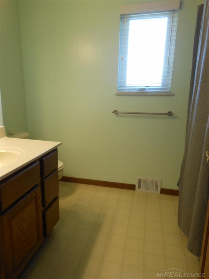 4191 Babcock Road Lexington, MI 48450 - Photo 24 of 25 31319586-23.JPG