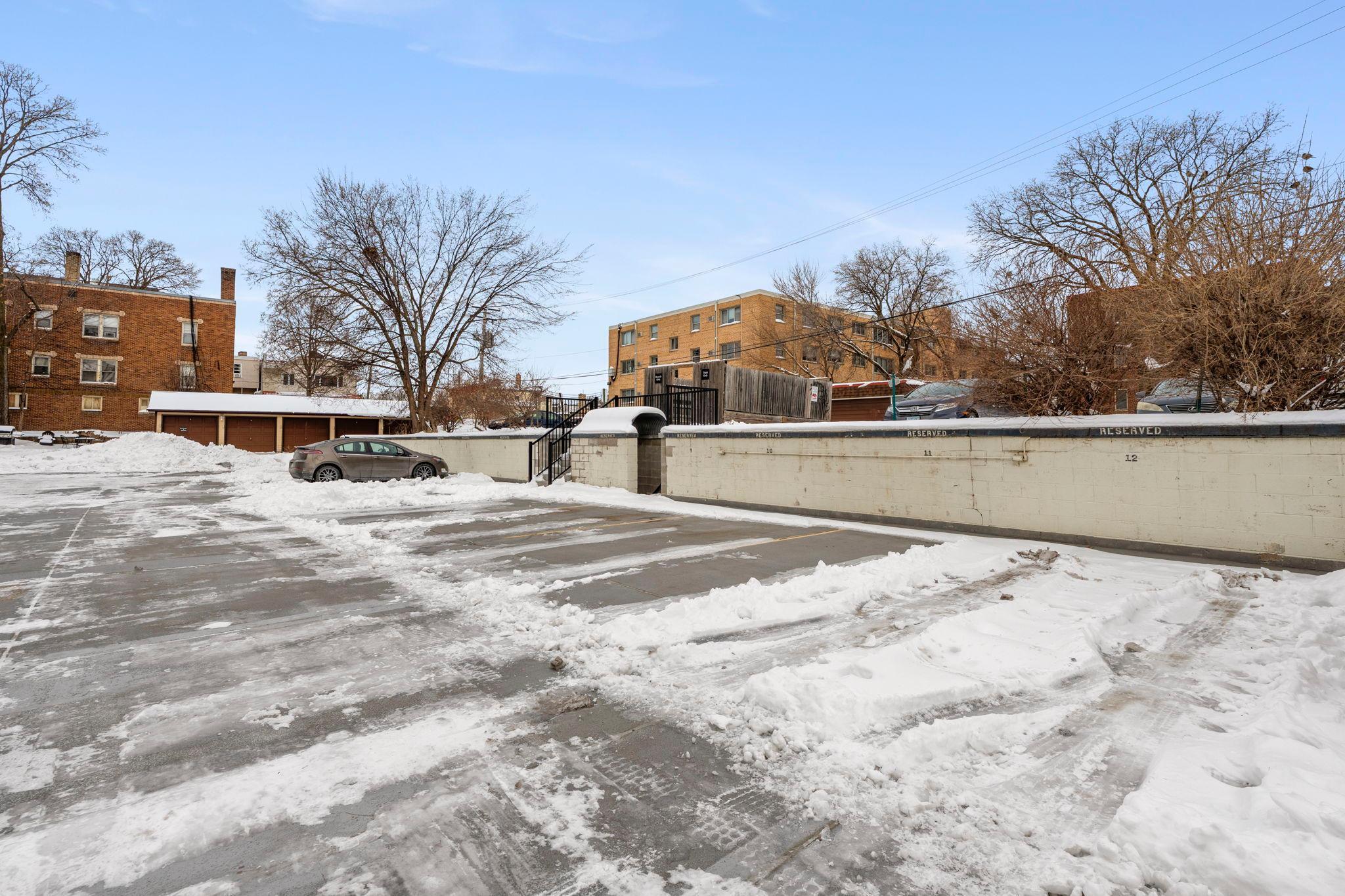 2700 West 44th Street, Unit 403 Minneapolis, MN 55410 - Photo 27 of 50