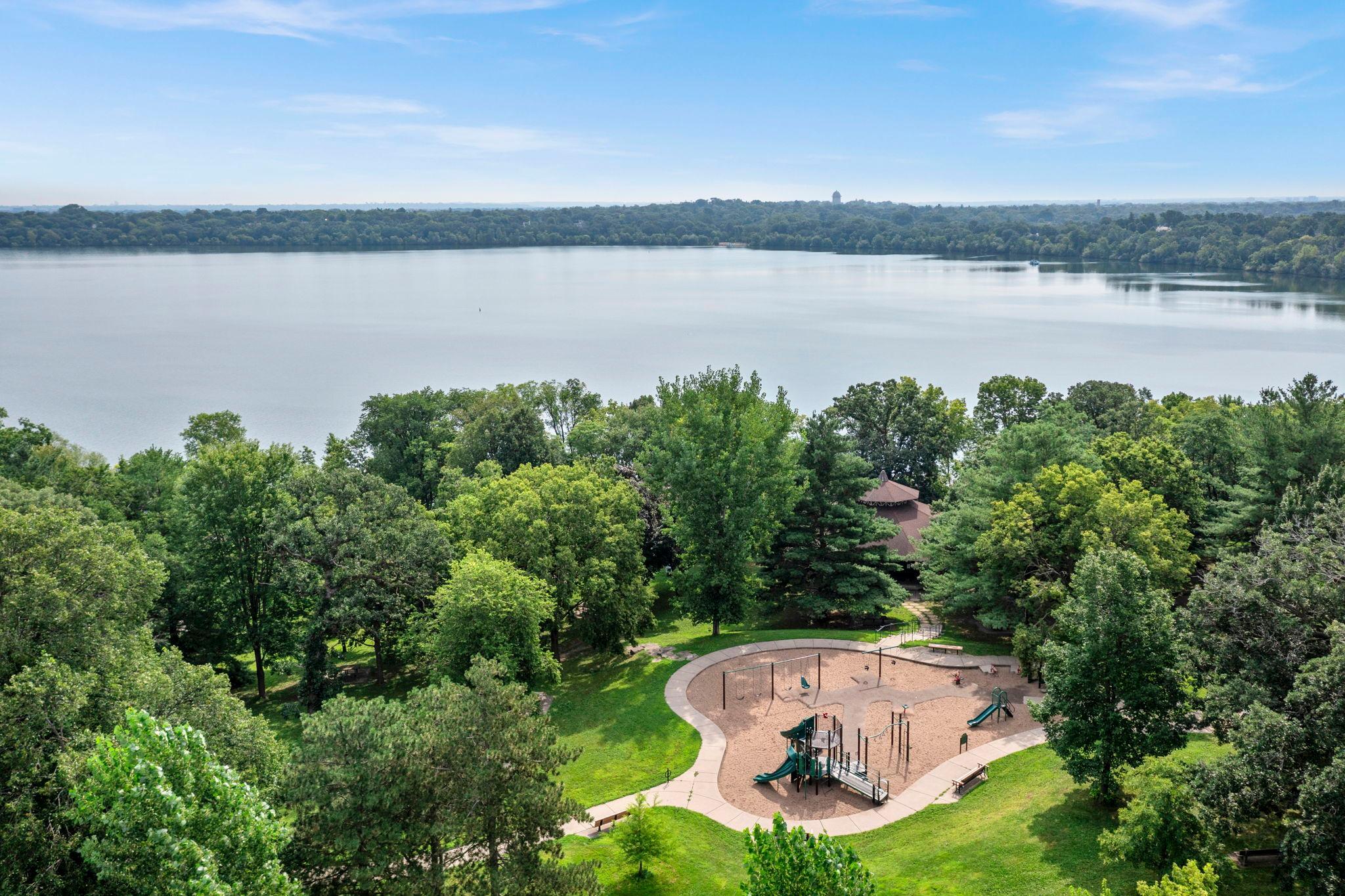 2700 West 44th Street, Unit 403 Minneapolis, MN 55410 - Photo 47 of 50