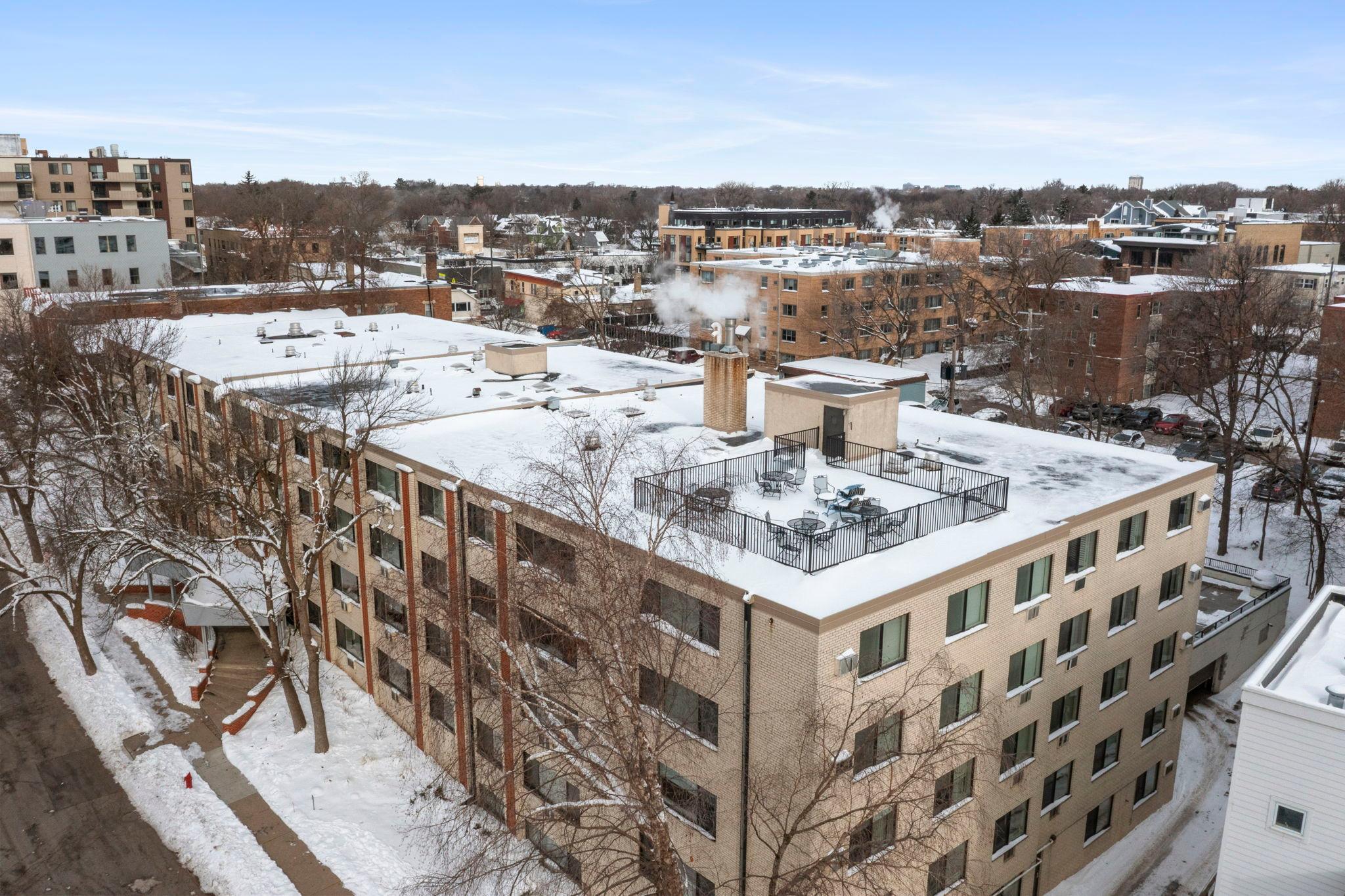 2700 West 44th Street, Unit 403 Minneapolis, MN 55410 - Photo 7 of 50