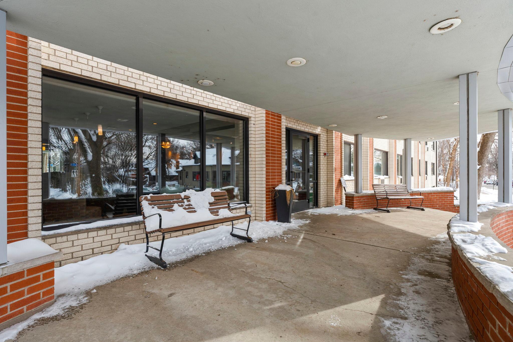 2700 West 44th Street, Unit 403 Minneapolis, MN 55410 - Photo 9 of 50