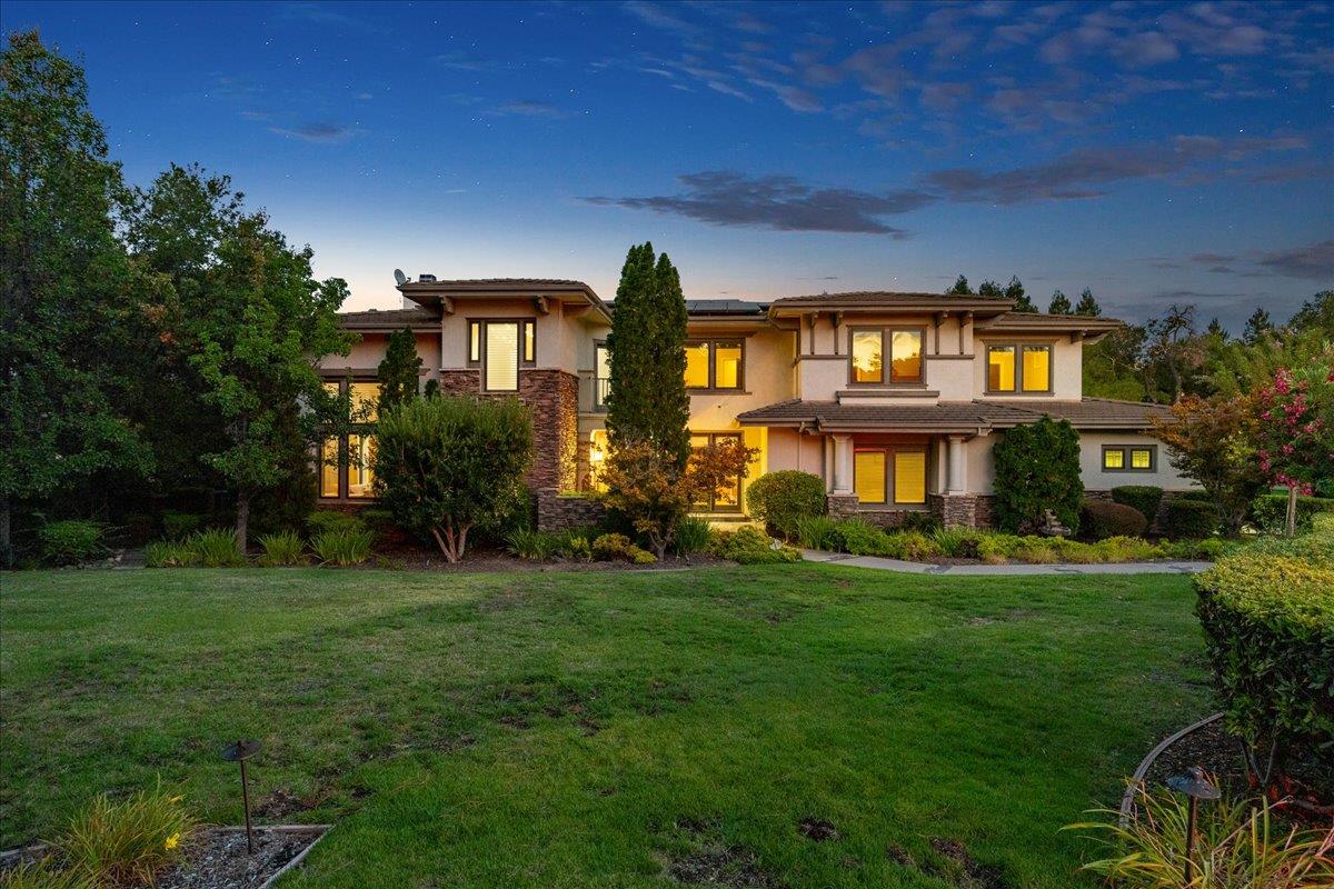 20040 Spaich Court Saratoga, CA 95070 - Photo 4 of 87