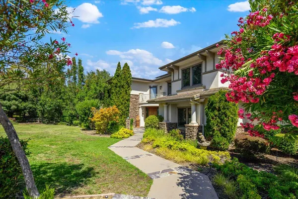 $12,888,888 | 20040 Spaich Court, Saratoga, CA 95070