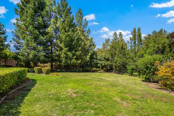 $12,888,888 | 20040 Spaich Court, Saratoga, CA 95070