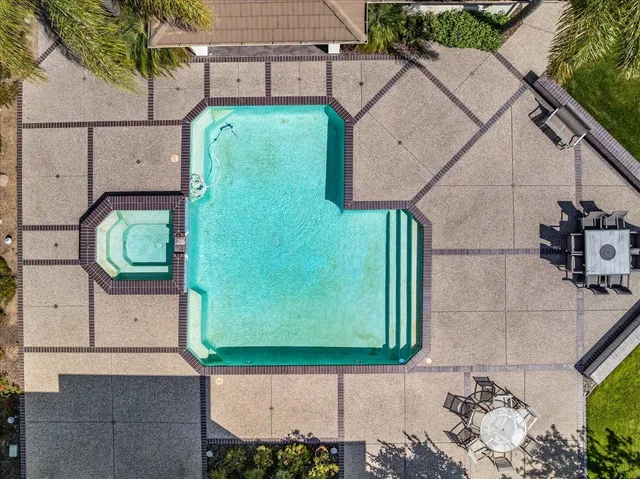 $12,888,888 | 20040 Spaich Court, Saratoga, CA 95070