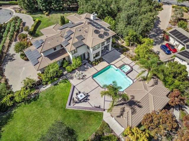 $12,888,888 | 20040 Spaich Court, Saratoga, CA 95070