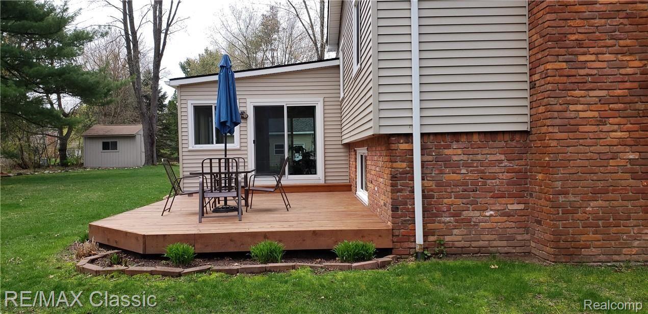 4860 Harvey Lake Road Highland, MI 48356 - Photo 6 of 57 20190502_133125-1.jpg