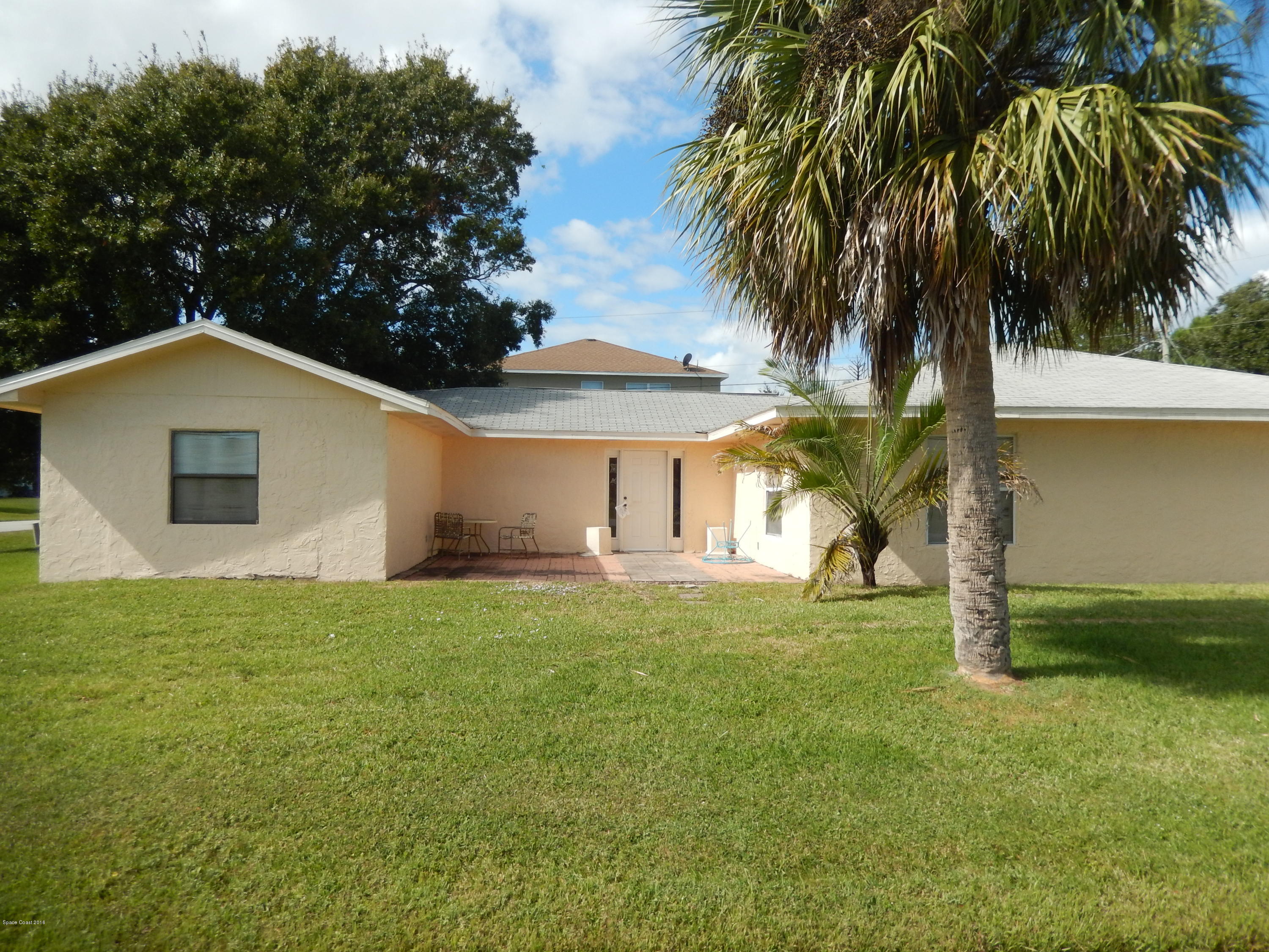 184 Benchor Road Northwest Palm Bay, FL 32907 - Photo 1 of 18 DSCN0604