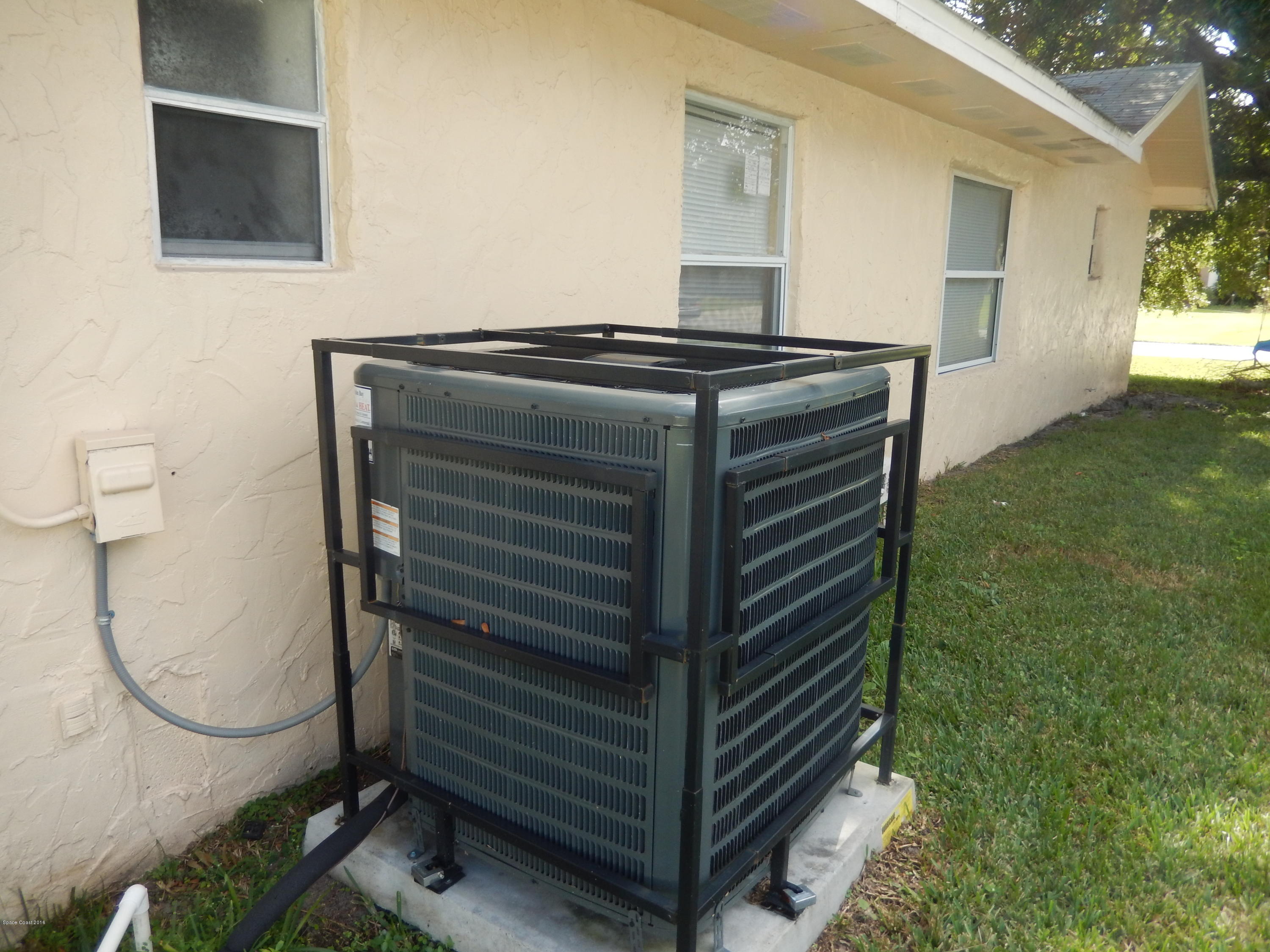 184 Benchor Road Northwest Palm Bay, FL 32907 - Photo 6 of 18 DSCN0610