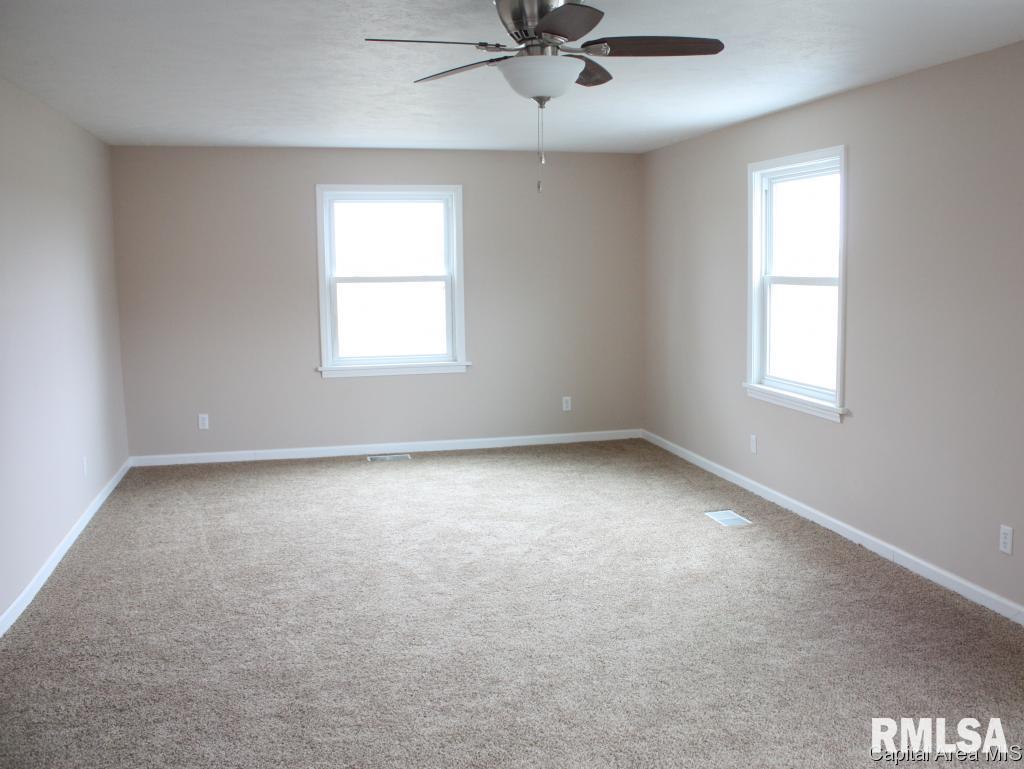 320 Meadowbrook Road Springfield, IL 62711 - Photo 7 of 13