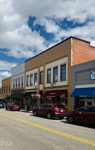 $600,000 | 202 West Chatham Street, Apex, NC 27502