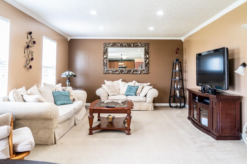 106 Walnut Drive McKees Rocks, PA 15136 - Photo 3 of 13 Gallery Image 3