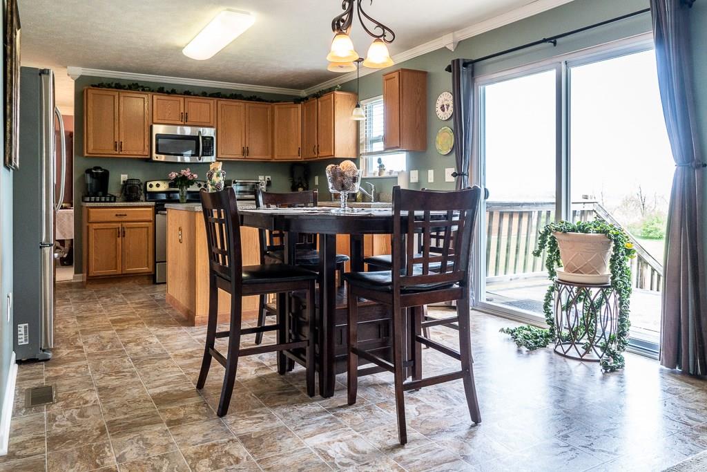 106 Walnut Drive McKees Rocks, PA 15136 - Photo 4 of 13 Gallery Image 4