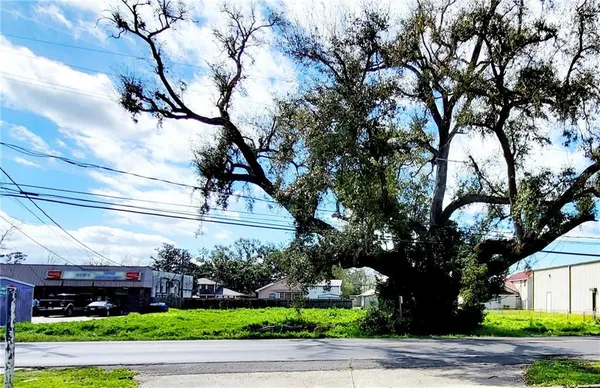 $139,000 | 117 St Rose Avenue, St. Rose, LA 70087