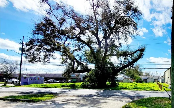 $139,000 | 117 St Rose Avenue, St. Rose, LA 70087