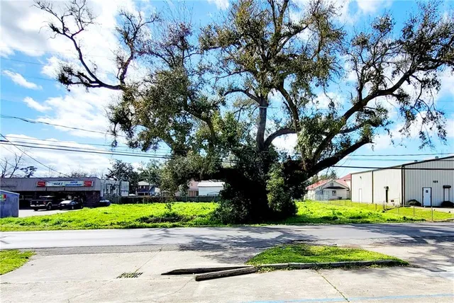 $139,000 | 117 St Rose Avenue, St. Rose, LA 70087