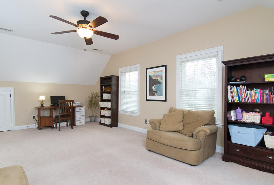 530 Gwinhurst Road Knoxville, TN 37934 - Photo 22 of 35 Spacious Bonus Room 2