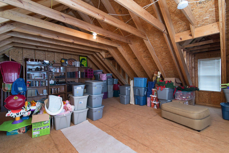 530 Gwinhurst Road Knoxville, TN 37934 - Photo 24 of 35 Third Floor Walk up storage