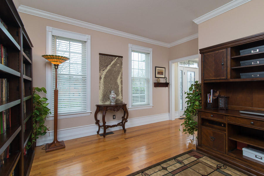 530 Gwinhurst Road Knoxville, TN 37934 - Photo 4 of 35 Study or Sitting Room
