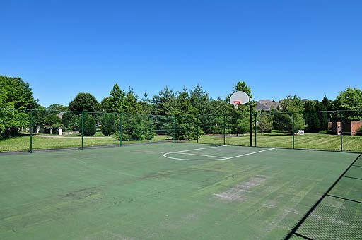 530 Gwinhurst Road Knoxville, TN 37934 - Photo 34 of 35 Neighborhood Basketball Court