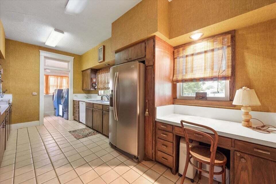 114 Watts Avenue Ralls, TX 79357 - Photo 11 of 35 16