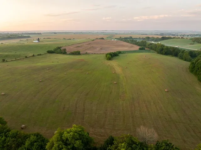 $496,400 | West 73rd Street, Orrick, MO 64077