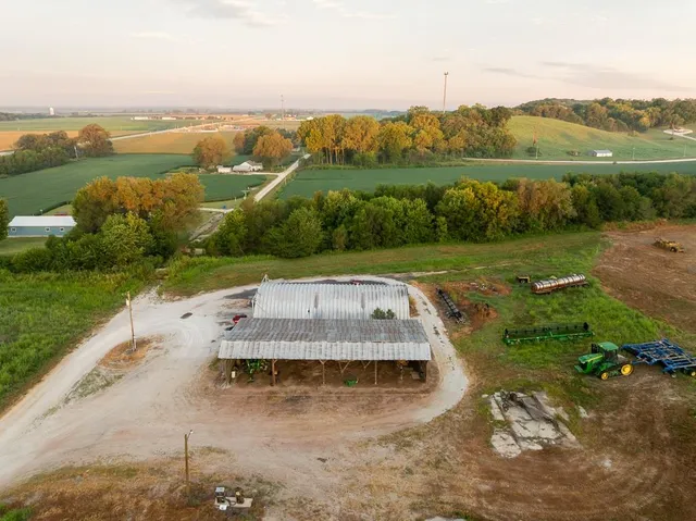 $496,400 | West 73rd Street, Orrick, MO 64077