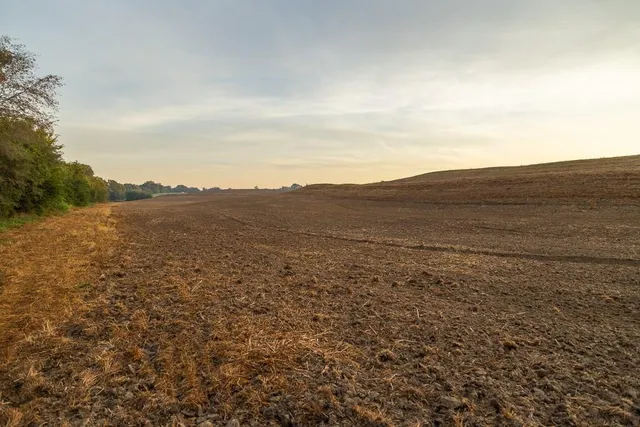 $496,400 | West 73rd Street, Orrick, MO 64077