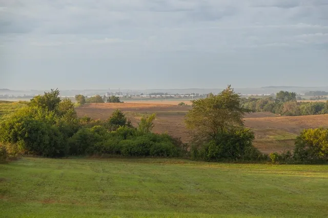 $496,400 | West 73rd Street, Orrick, MO 64077