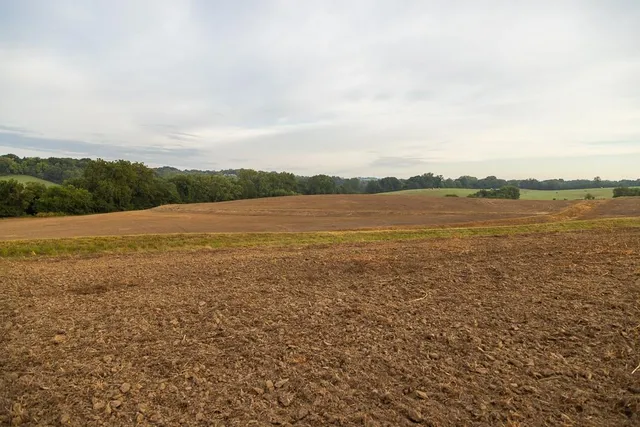 $496,400 | West 73rd Street, Orrick, MO 64077