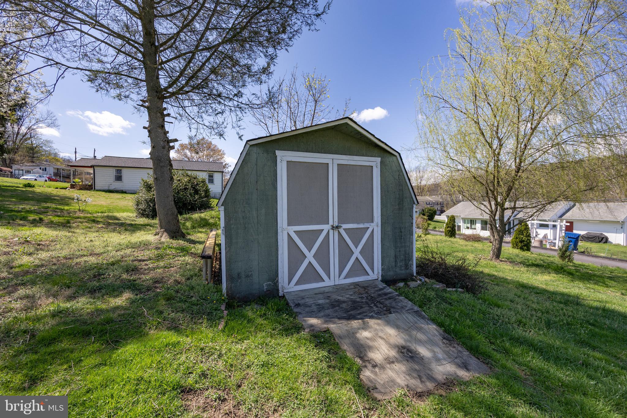 42 Spruce Street Coatesville, PA 19320 - Photo 27 of 36 Shed