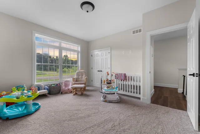 $375,000 | 245 Auseon Court, Hillsdale, MI 49242