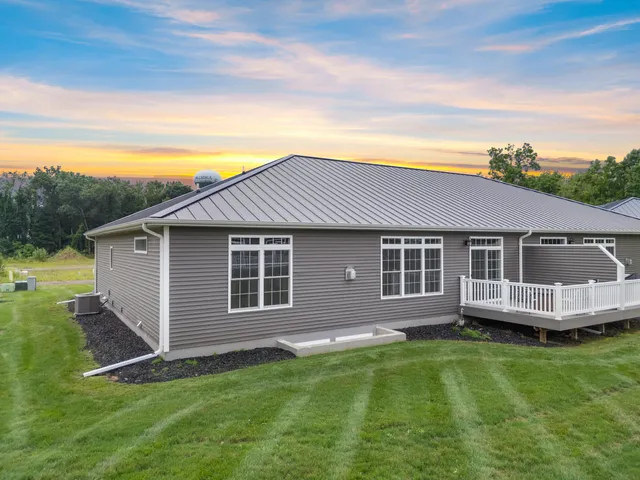 $375,000 | 245 Auseon Court, Hillsdale, MI 49242