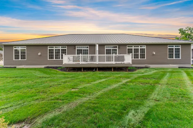 $375,000 | 245 Auseon Court, Hillsdale, MI 49242