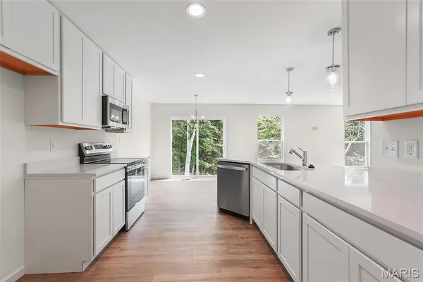 $497,449 | 16008 Cinderella Court, Ellisville, MO 63021