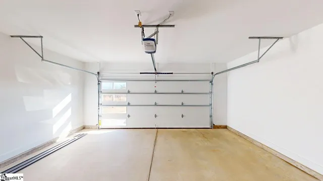 $339,900 | 269 State Rd S-42-742, Wellford, SC 29385