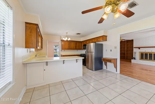 $240,000 | 100 Papwood Circle, Lafayette, LA 70503