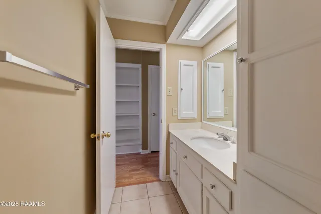 $240,000 | 100 Papwood Circle, Lafayette, LA 70503