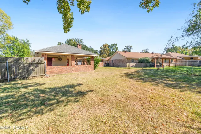 $240,000 | 100 Papwood Circle, Lafayette, LA 70503