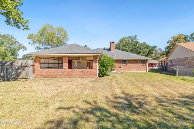 $240,000 | 100 Papwood Circle, Lafayette, LA 70503